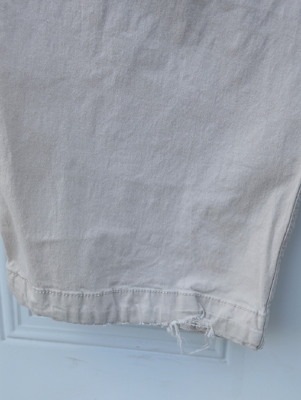 H&M Cream Cargo Pants with Flap Pockets - Picture 6 of 7